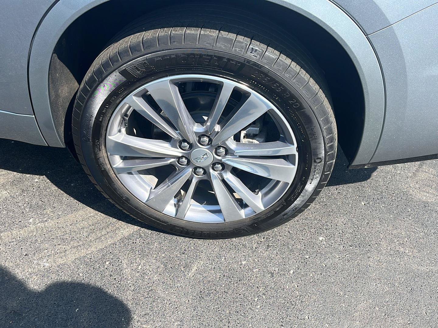 Used 2025 Cadillac XT6 Premium Luxury AWD/4WD image 35
