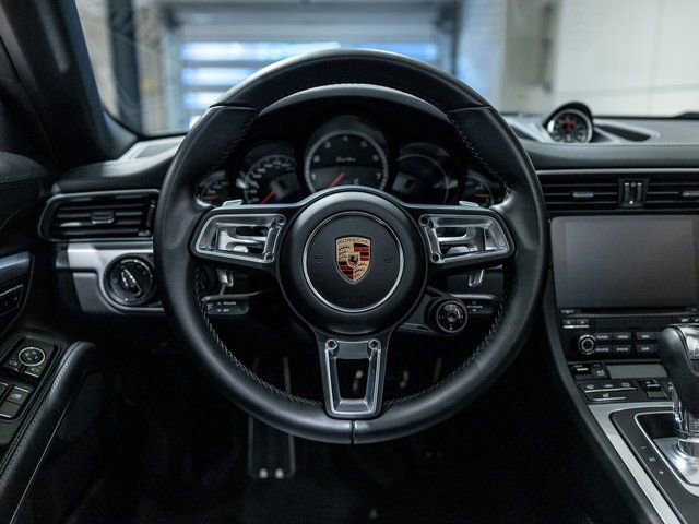 Certified 2017 Porsche 911 Turbo image 6