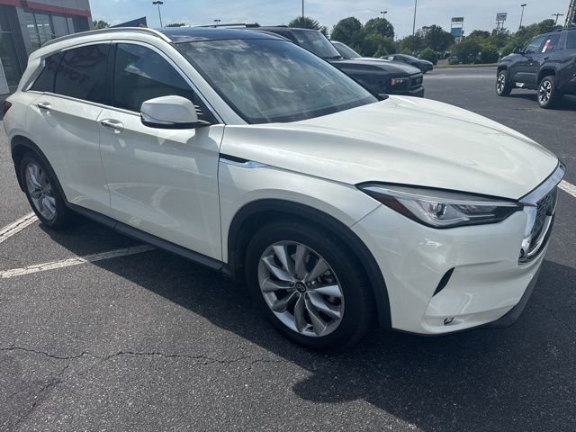 Used 2020 INFINITI QX50 Luxe w/ Cargo Package AWD/4WD image 4