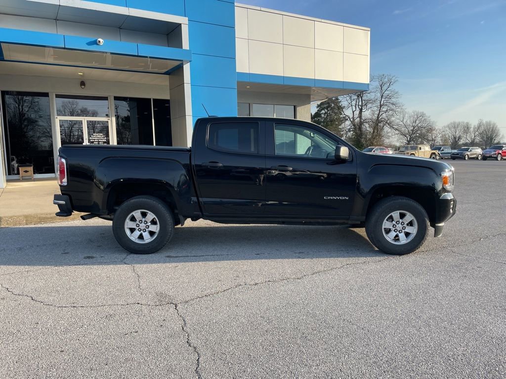 Used 2017 GMC Canyon 2WD Crew Cab w/ Convenience Package image 9