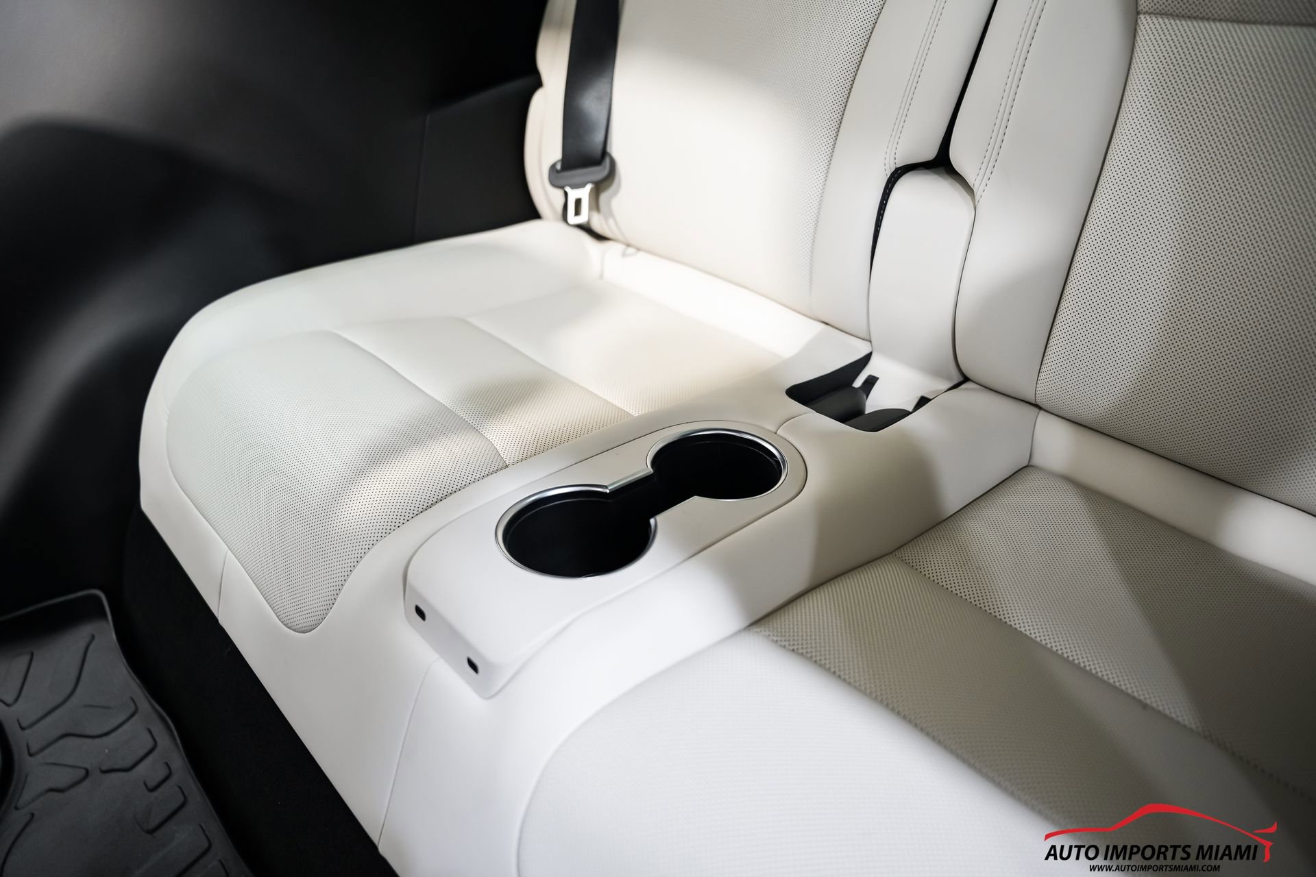 Used 2022 Tesla Model X Plaid image 59