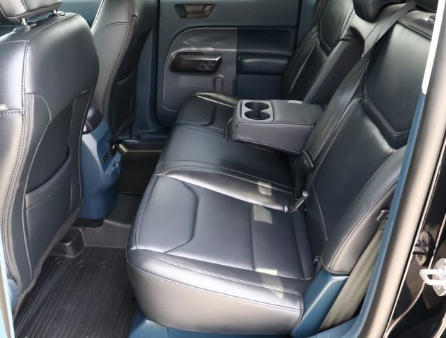 Used 2025 Ford Maverick Lariat w/ Black Appearance Package image 22
