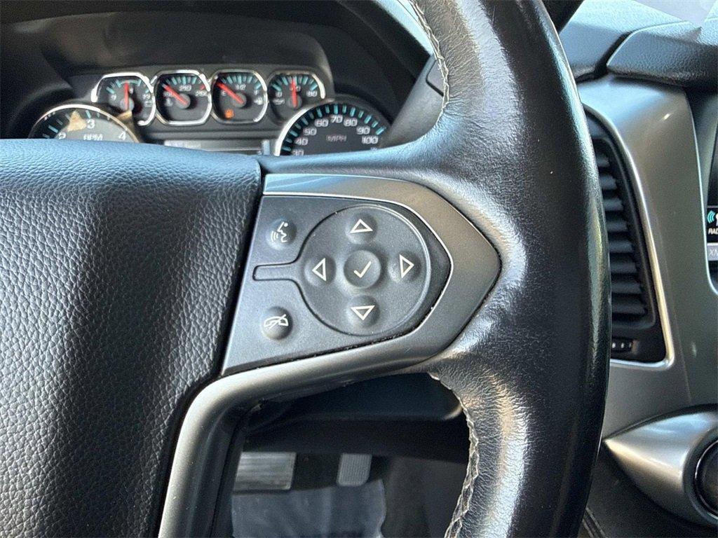 Used 2017 Chevrolet Suburban Premier image 17