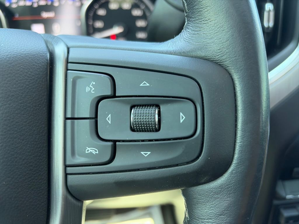 Used 2022 GMC Sierra 1500 Denali w/ Driver Alert Package II AWD/4WD image 12