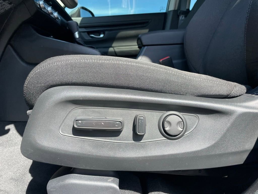 Certified 2025 Honda CR-V EX image 24