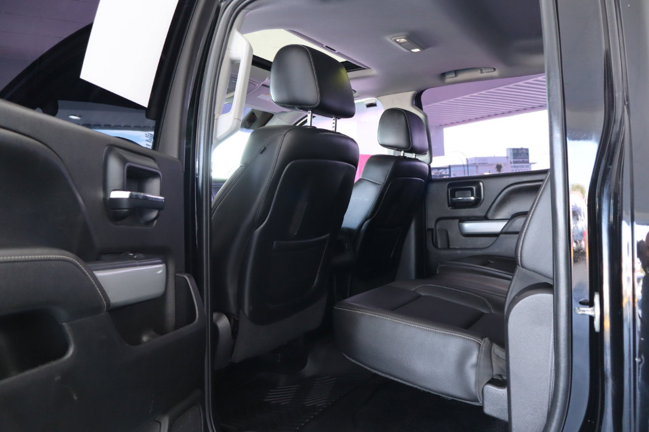 Used 2015 Chevrolet Silverado 2500 LTZ image 28