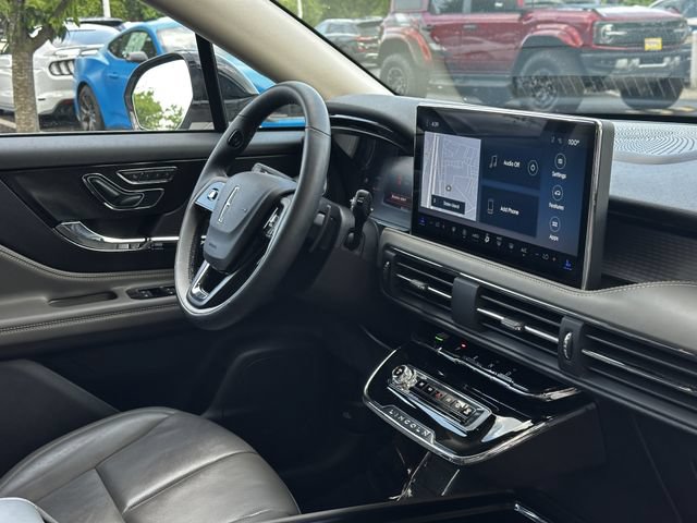 Certified 2024 Lincoln Corsair AWD w/ Equipment Group 101A image 33
