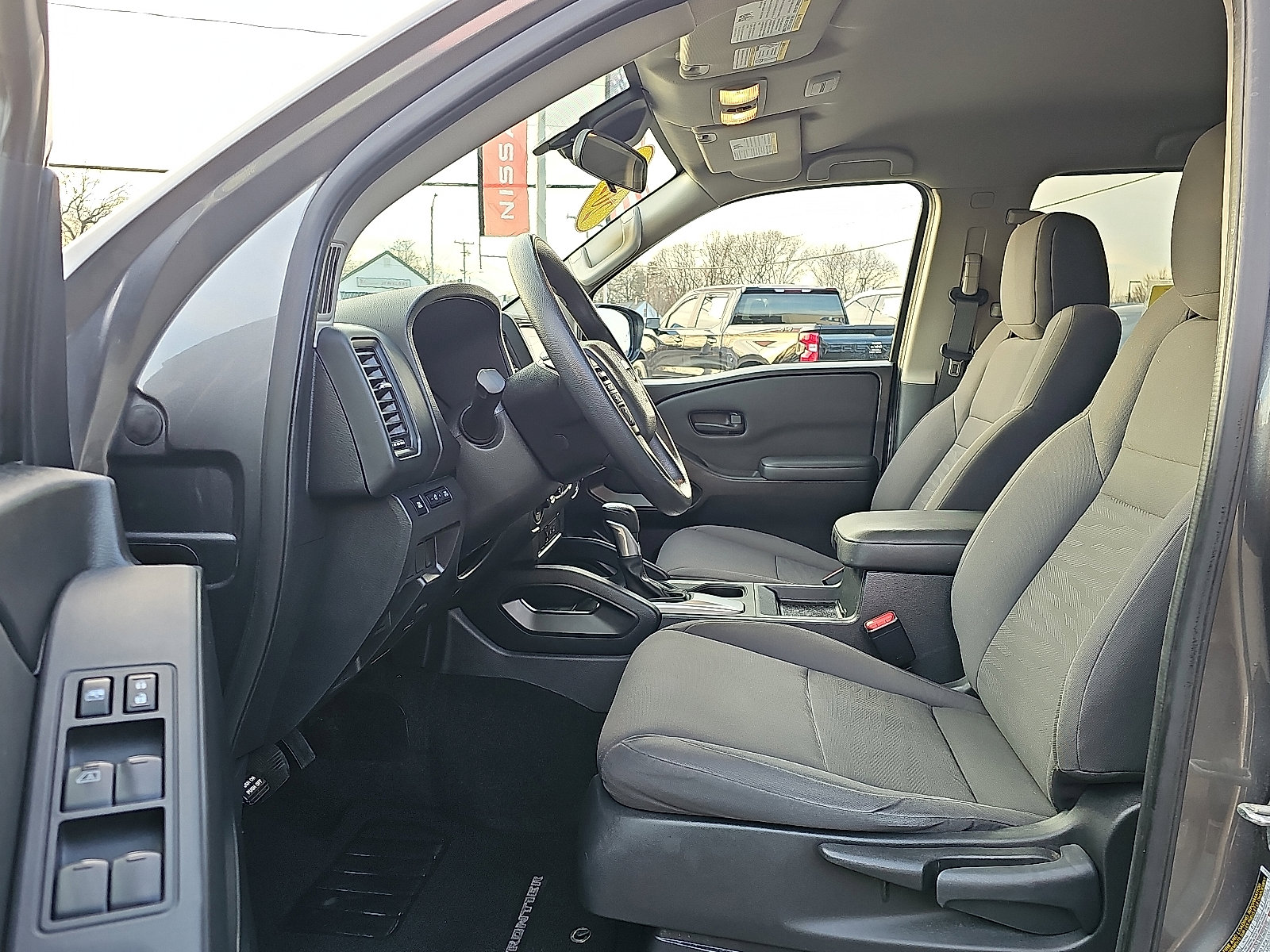 Used 2022 Nissan Frontier S w/ Technology Package image 14