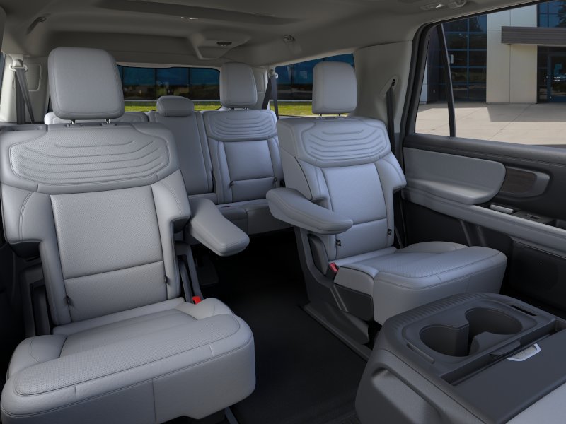 New 2026 Ford Expedition Max Platinum AWD/4WD image 11