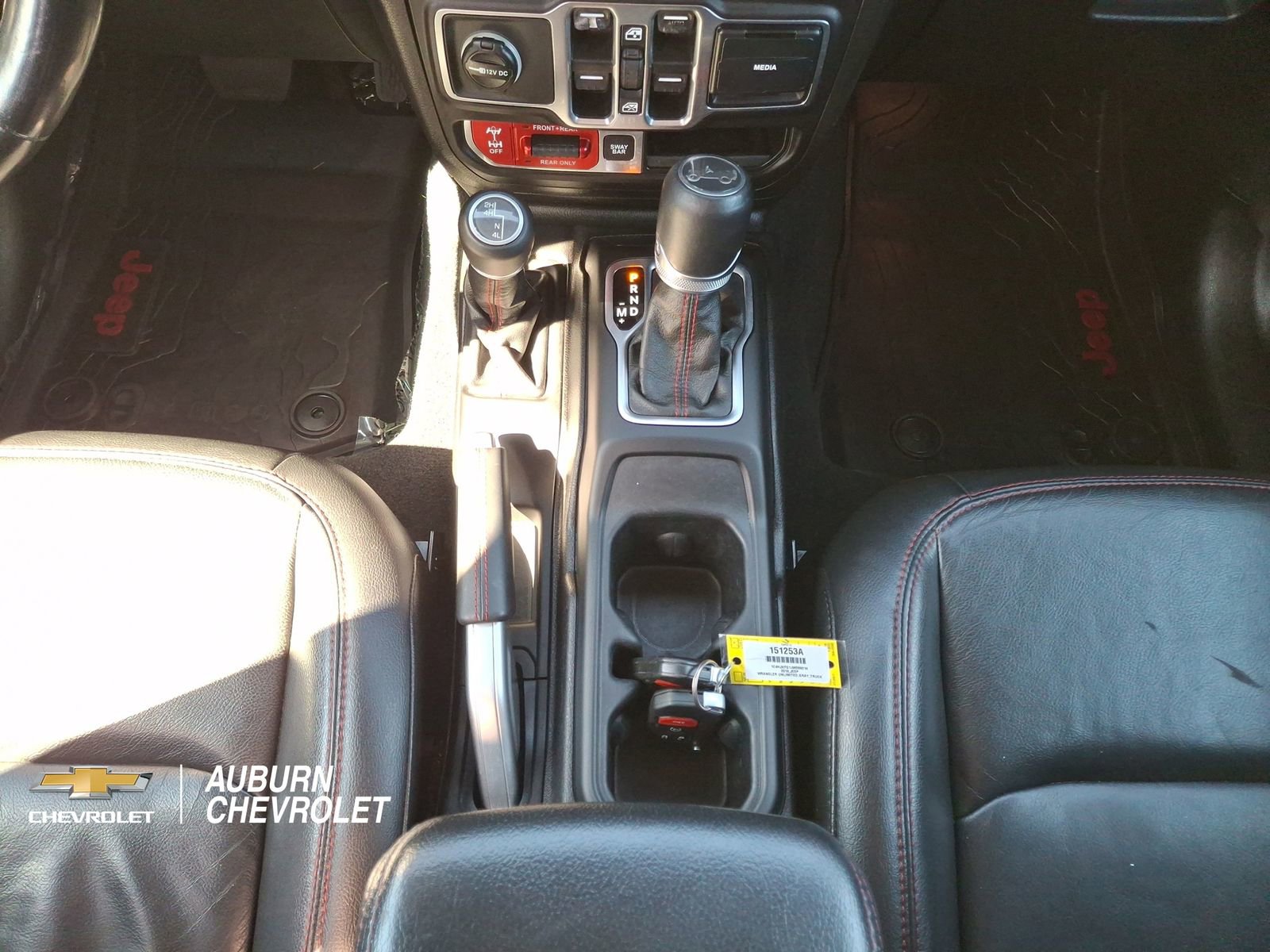 Used 2018 Jeep Wrangler Unlimited Rubicon image 12