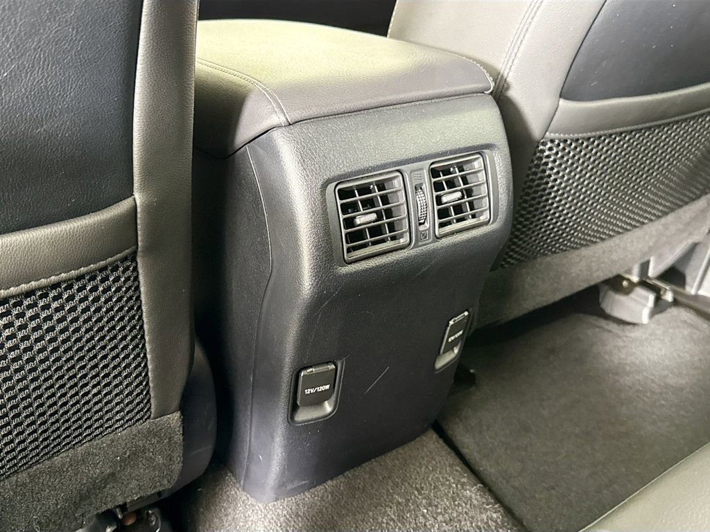 Used 2019 Toyota 4Runner 4WD image 16