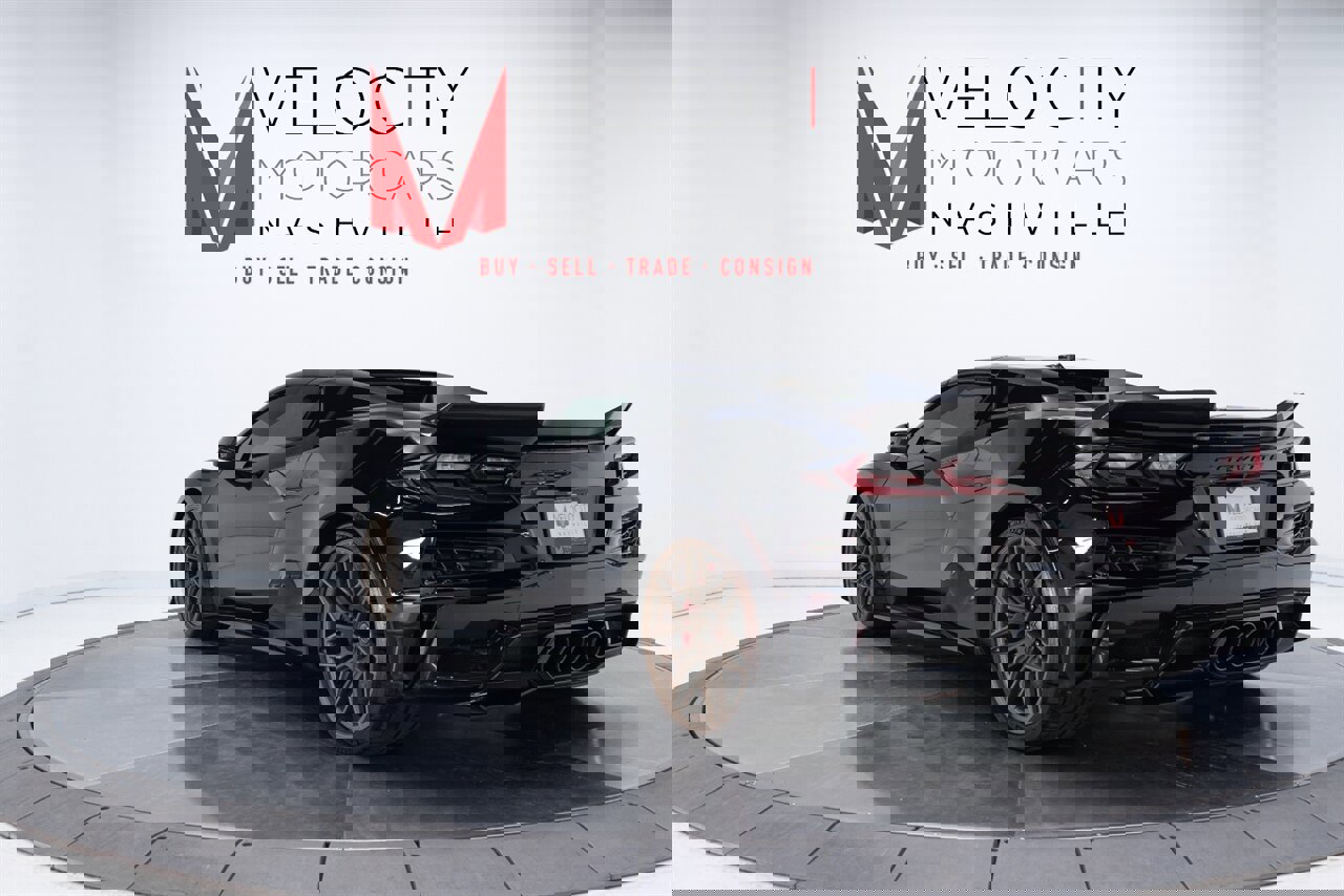 Used 2023 Chevrolet Corvette Z06 w/ Stealth Interior Trim Package image 8