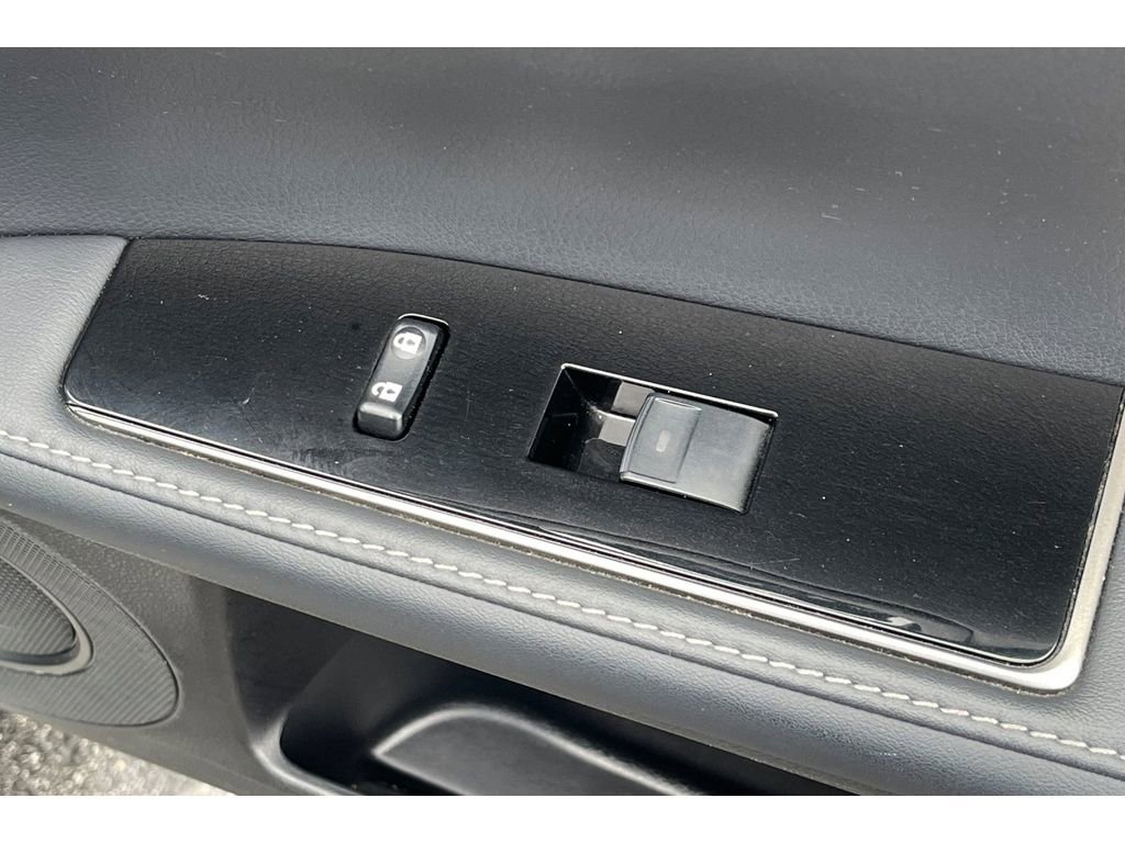 Used 2017 Lexus ES 300h image 22