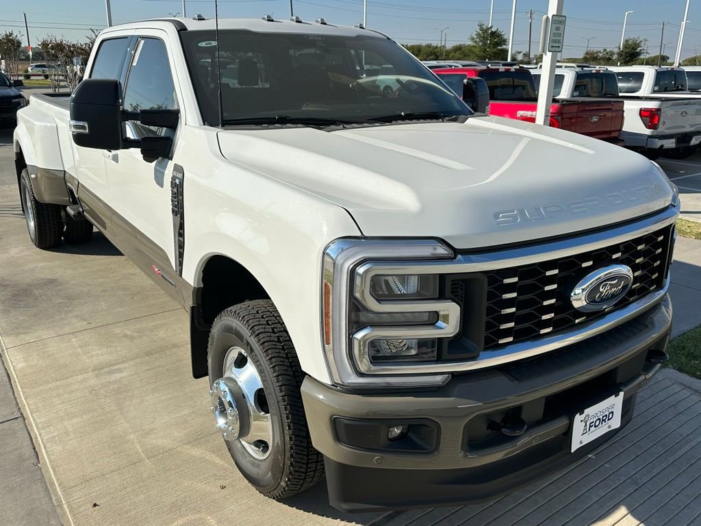 New 2026 Ford F350 King Ranch image 30