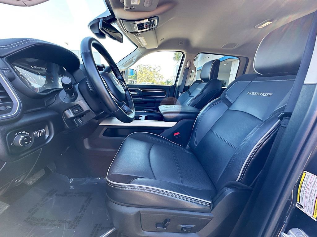 Used 2024 RAM 3500 Laramie w/ Chrome Bumper Package AWD/4WD image 21