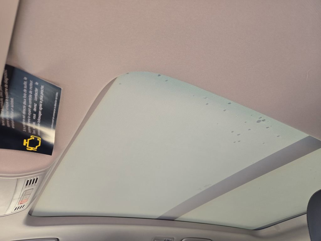 New 2026 Volkswagen Taos SE image 20