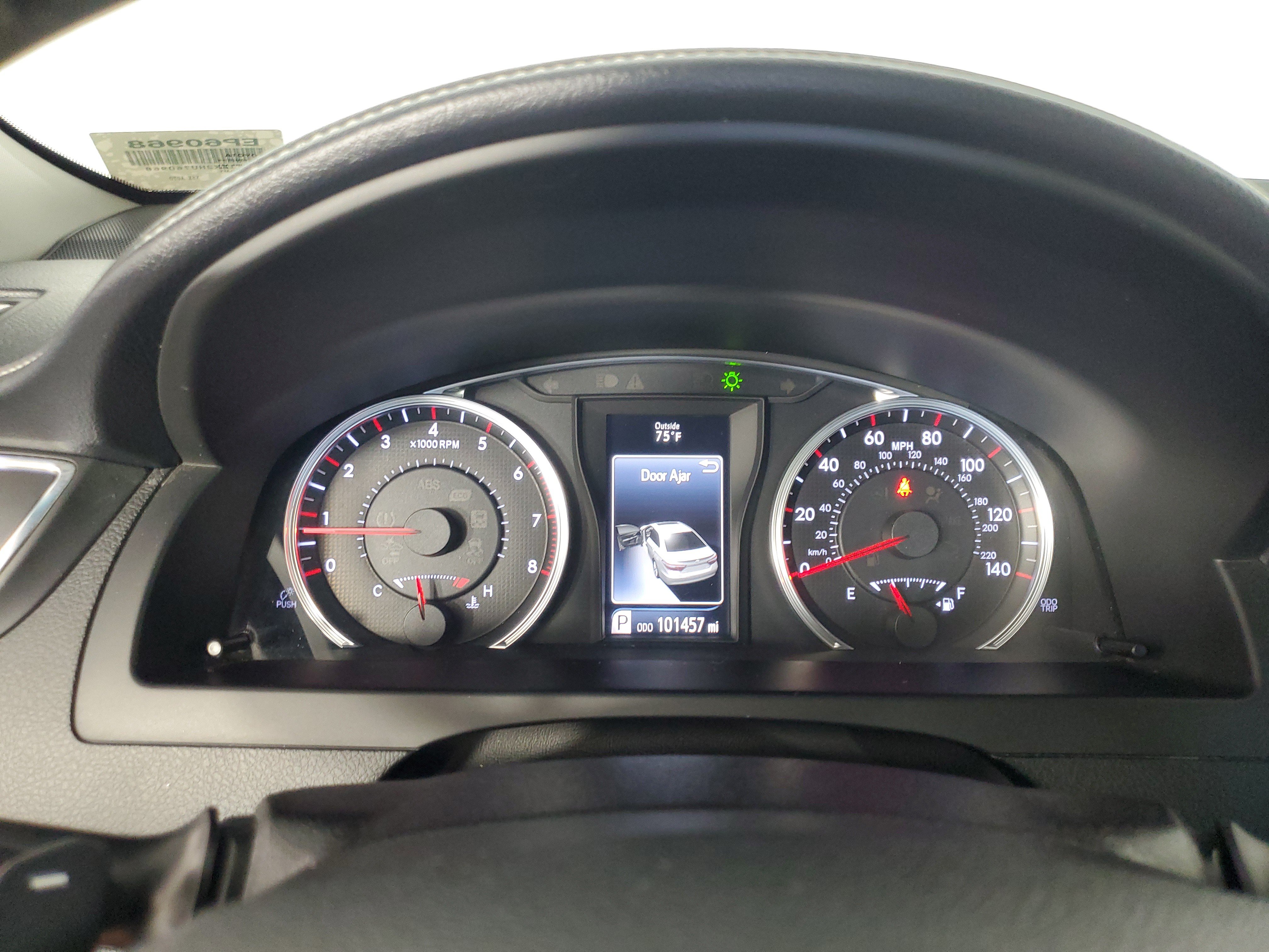 Used 2017 Toyota Camry XSE w/ Moonroof Package FWD image 26