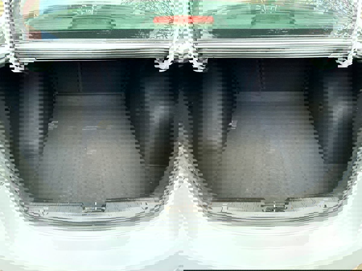 Used 2013 Chevrolet Cruze LT image 22