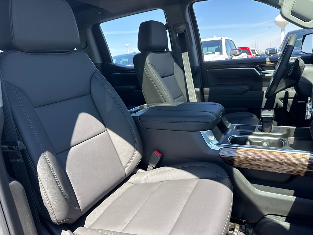 New 2026 GMC Sierra 1500 Elevation w/ Elevation Premium Package AWD/4WD image 39