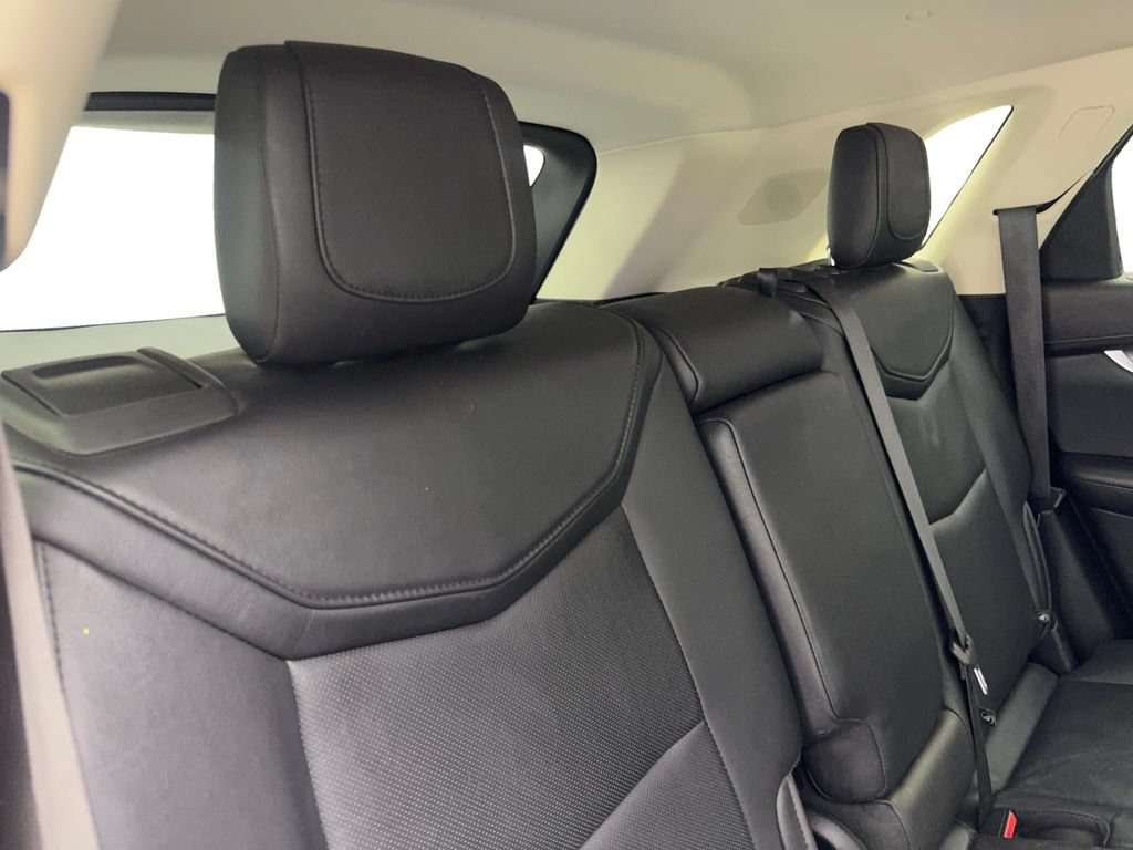 Used 2019 Cadillac XT5 Premium Luxury FWD image 41