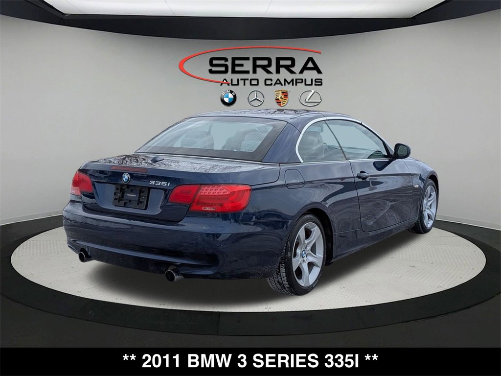Used 2011 BMW 335i Convertible image 13