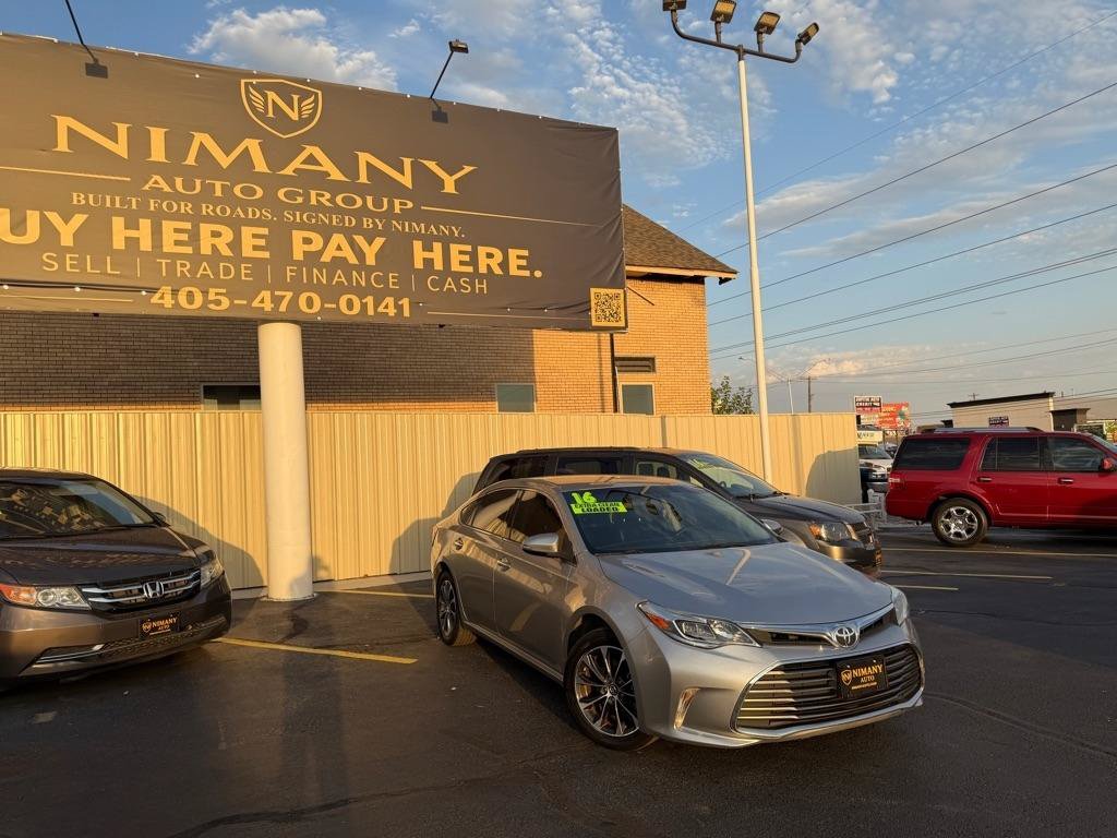Used 2016 Toyota Avalon XLE FWD image 40