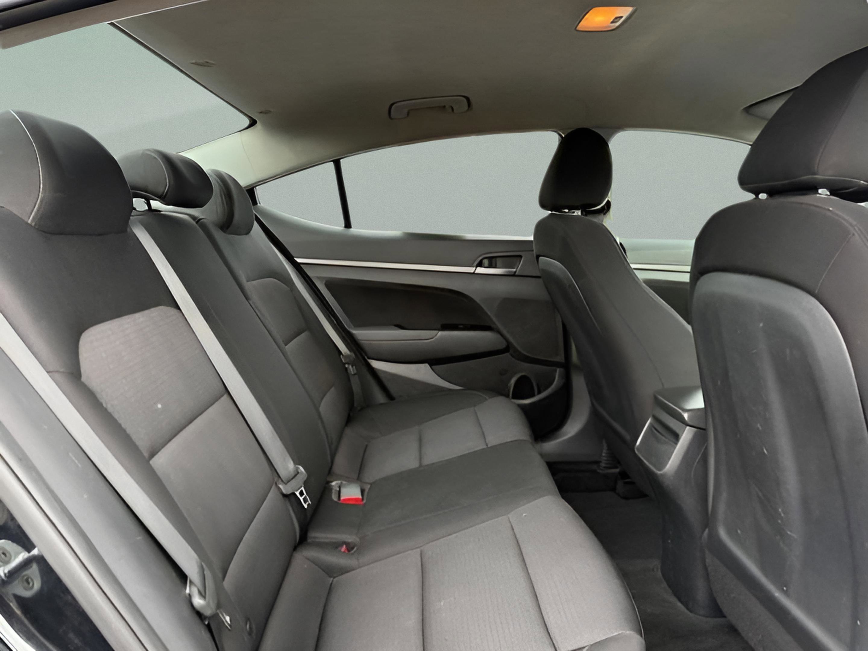 Used 2018 Hyundai Elantra SEL w/ Cargo Package FWD image 10