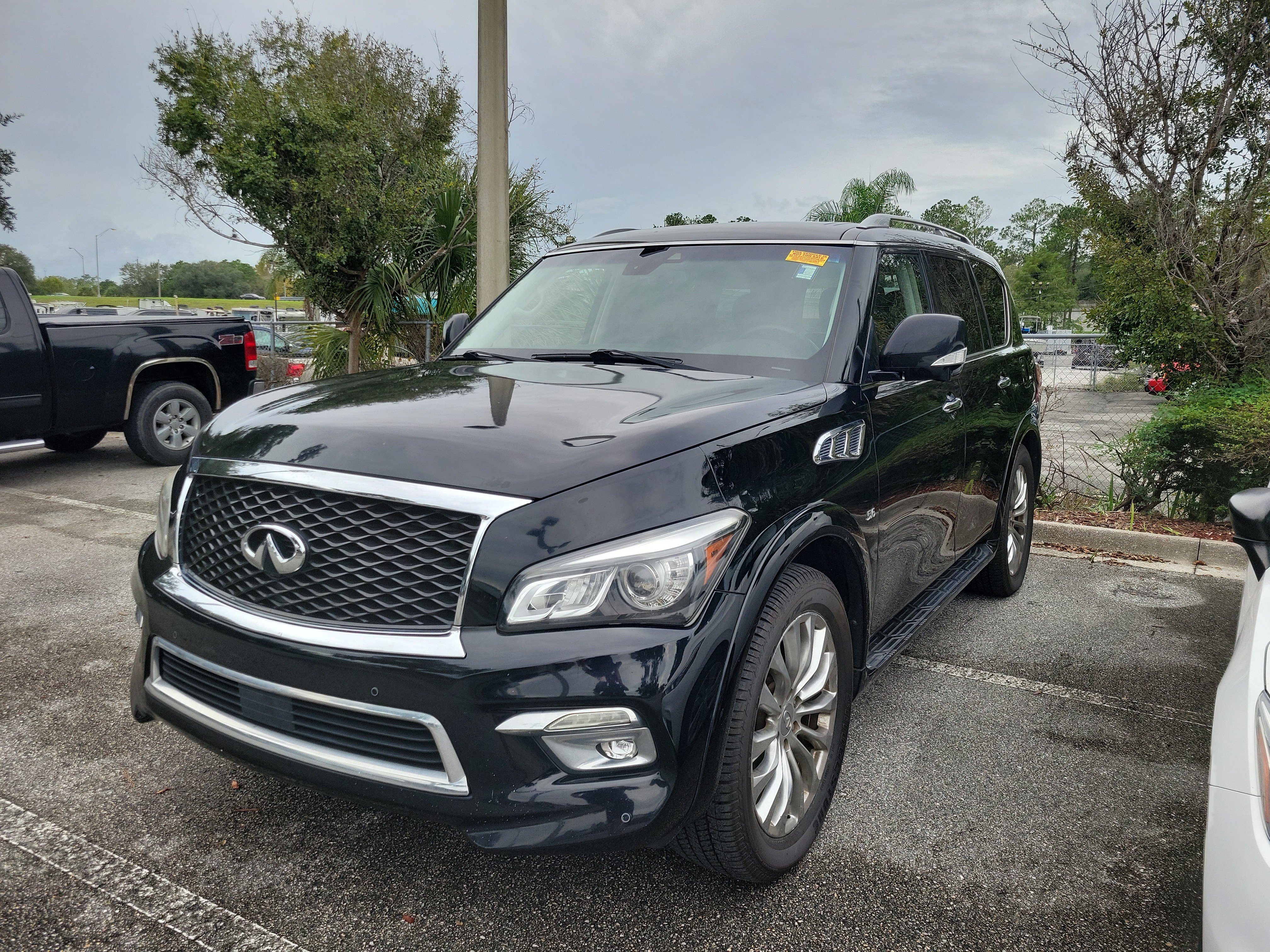 Used 2017 INFINITI QX80 2WD w/ Driver Assistance Package