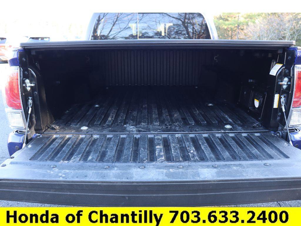 Used 2023 Toyota Tacoma TRD Off-Road image 25