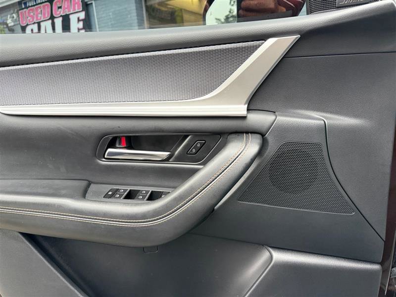 Used 2024 MAZDA CX-90 Plug-In Hybrid w/ Premium Plus image 27