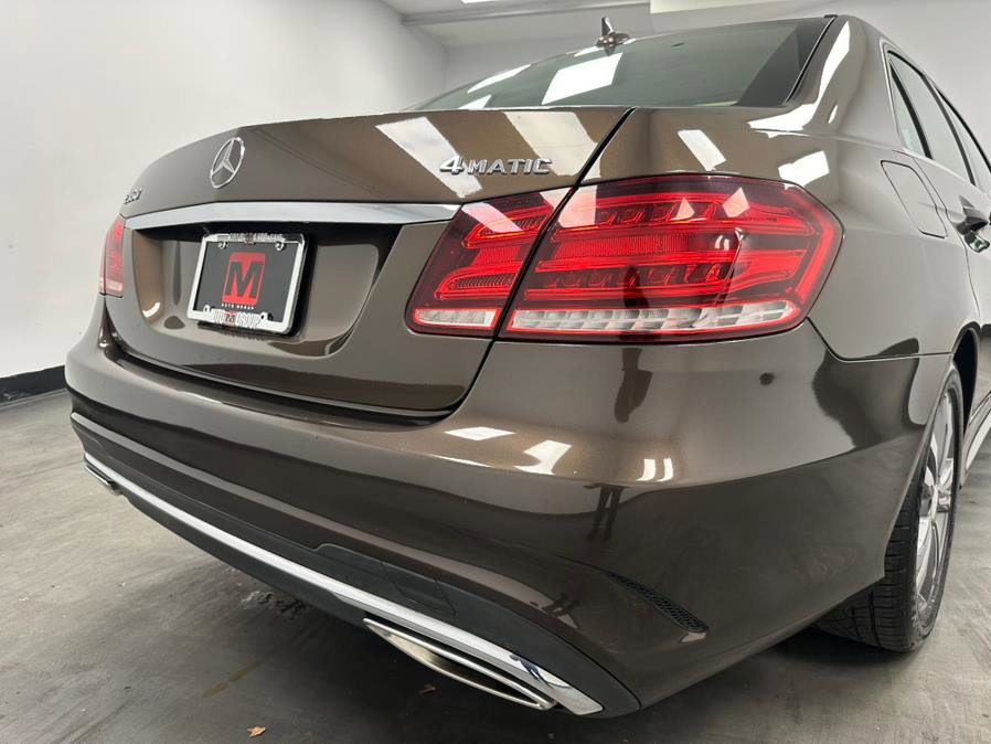 Used 2014 Mercedes-Benz E 350 4MATIC Sedan image 16