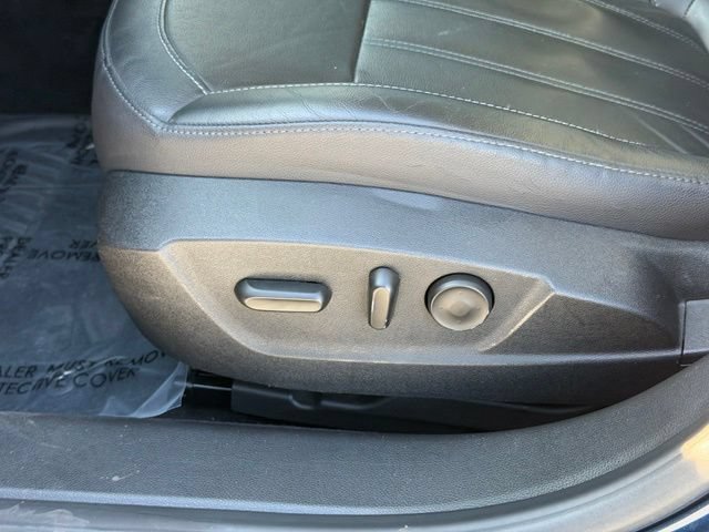 Used 2011 Buick Regal CXL w/ RL5 Preferred Equipment Group FWD image 19