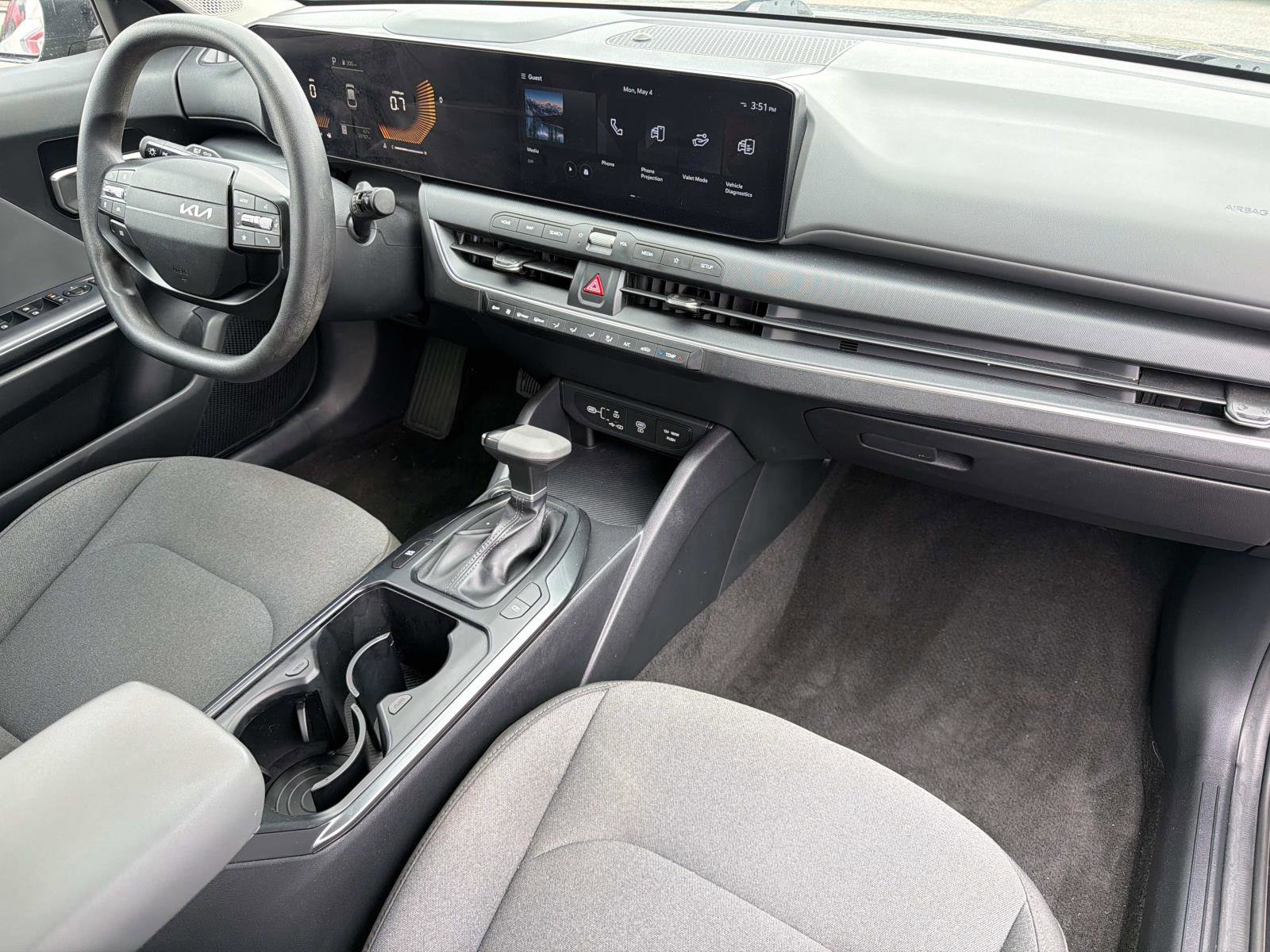 Used 2025 Kia K4 FWD image 24