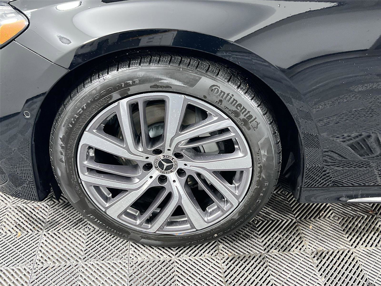 New 2026 Mercedes-Benz E 350 4MATIC Sedan image 29