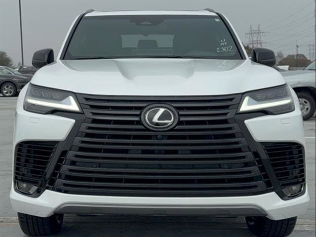 New 2026 Lexus LX 600 4WD w/ Luxury Package image 2