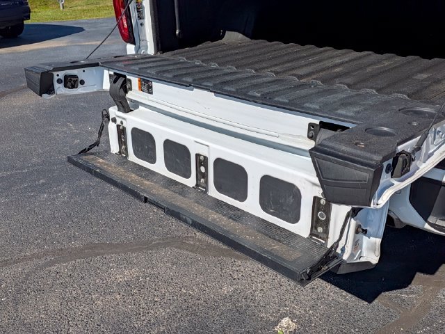 Used 2023 GMC Sierra 1500 AT4 AWD/4WD image 8