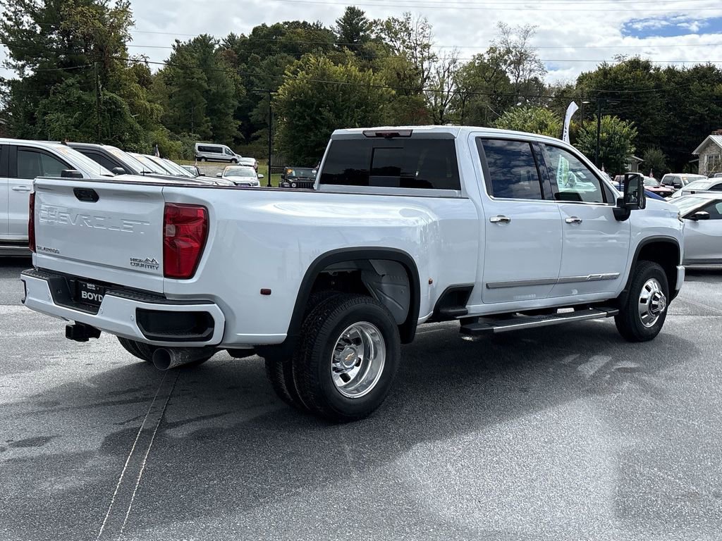New 2026 Chevrolet Silverado 3500 High Country w/ High Country Premium Package image 8