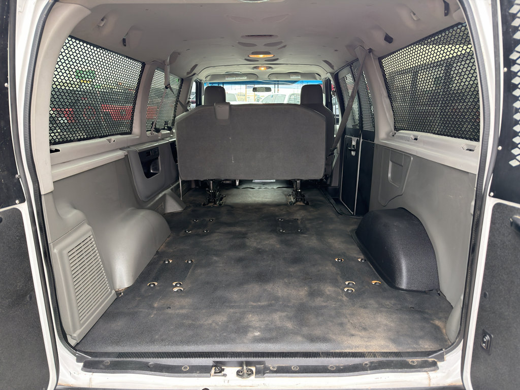 Used 2012 Ford E-350 and Econoline 350 XL w/ PWR Windows & Locks Group RWD image 8