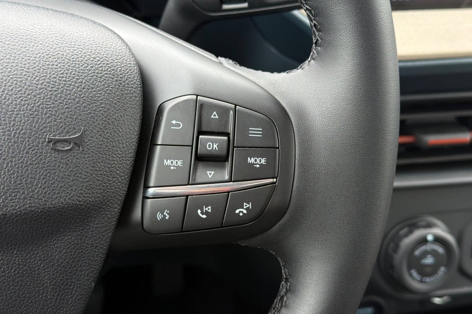New 2026 Ford Maverick Lariat AWD/4WD image 27