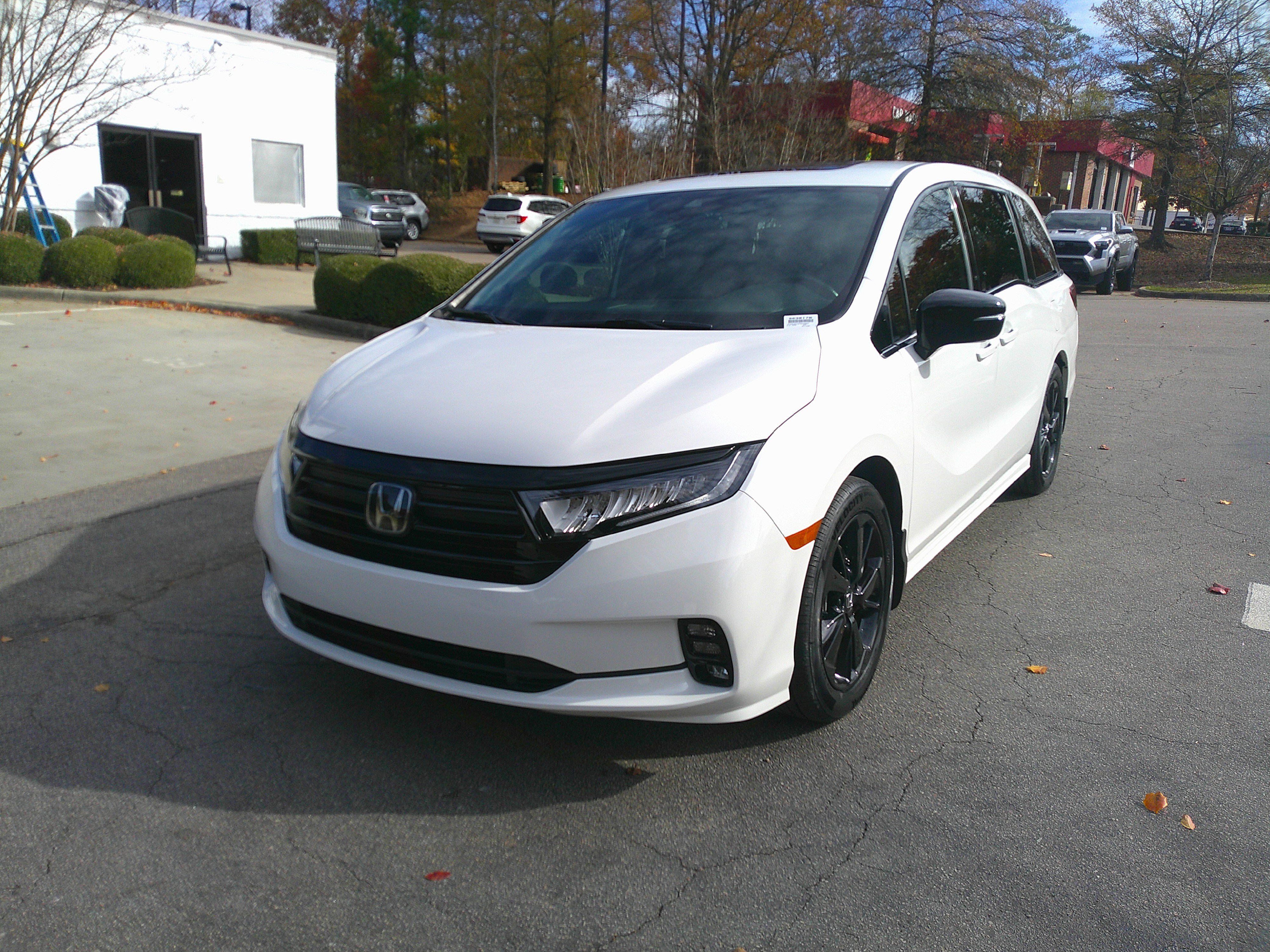 Used 2023 Honda Odyssey Sport image 6
