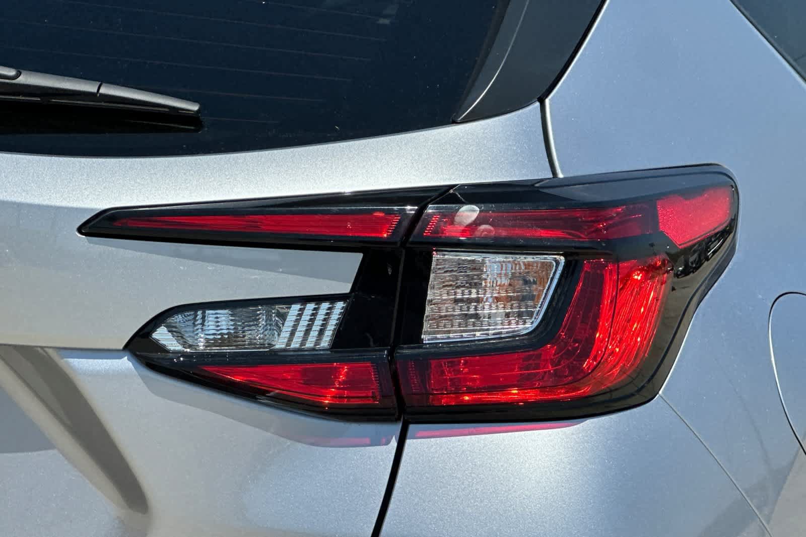 New 2026 Subaru Crosstrek 2.5i Limited w/ Crosstrek Mirror Package AWD/4WD image 32