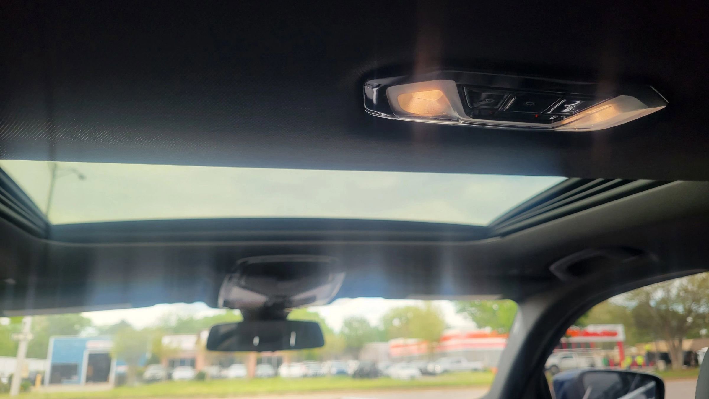 Used 2019 BMW 330i xDrive Sedan w/ Convenience Package image 18