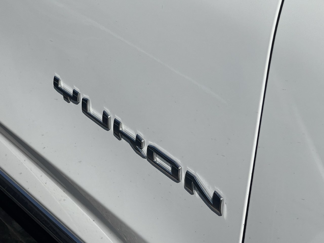 Used 2026 GMC Yukon Elevation RWD image 4