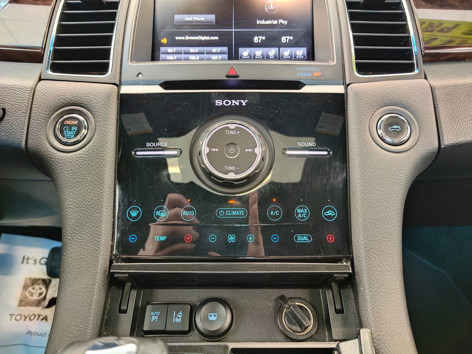 Used 2014 Ford Taurus Limited w/ Equipment Group 301A image 27