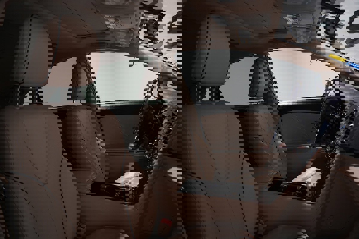 Used 2015 Toyota Venza XLE w/ XLE Premium Package image 19