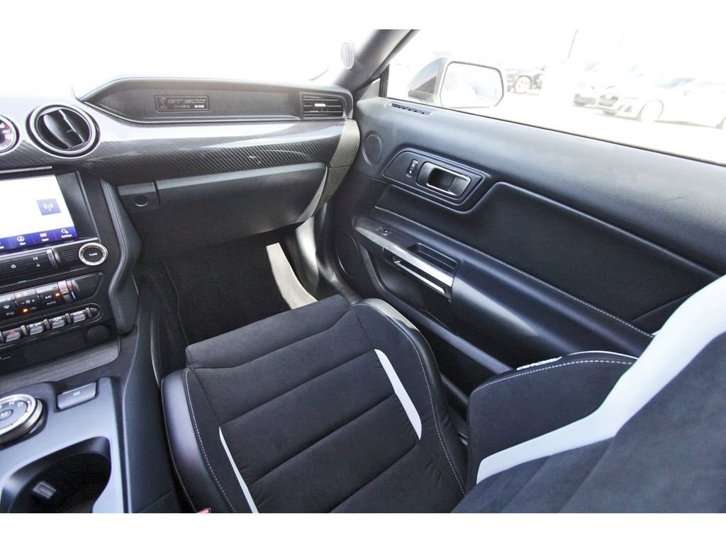 Used 2021 Ford Mustang Shelby GT500 w/ Technology Package image 10