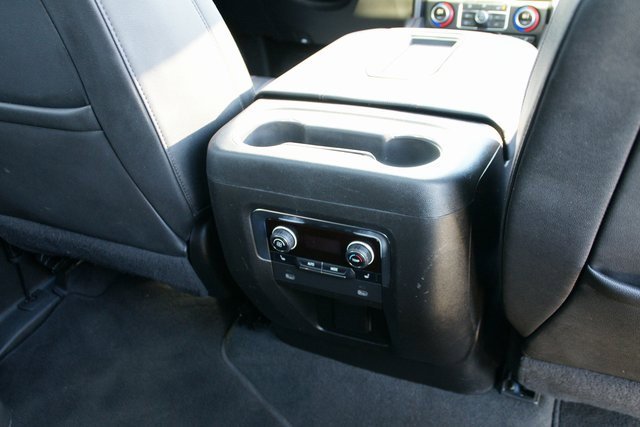 Used 2022 Chevrolet Suburban RST w/ Sport Performance Package image 35