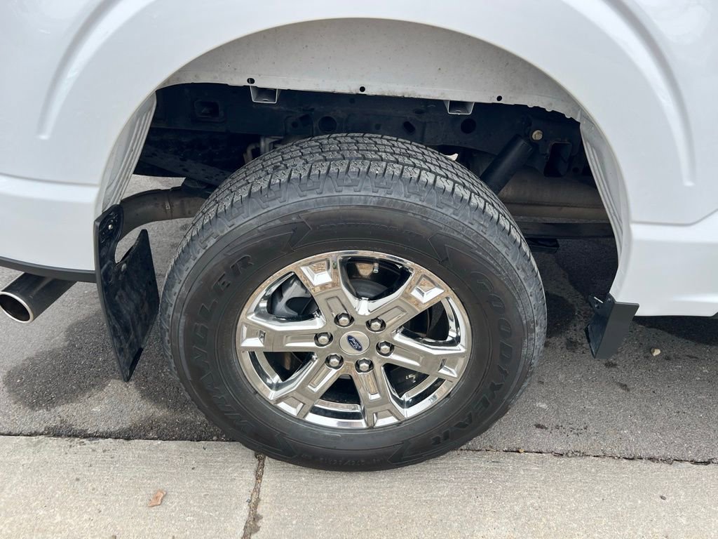 Used 2023 Ford F150 Lariat image 11