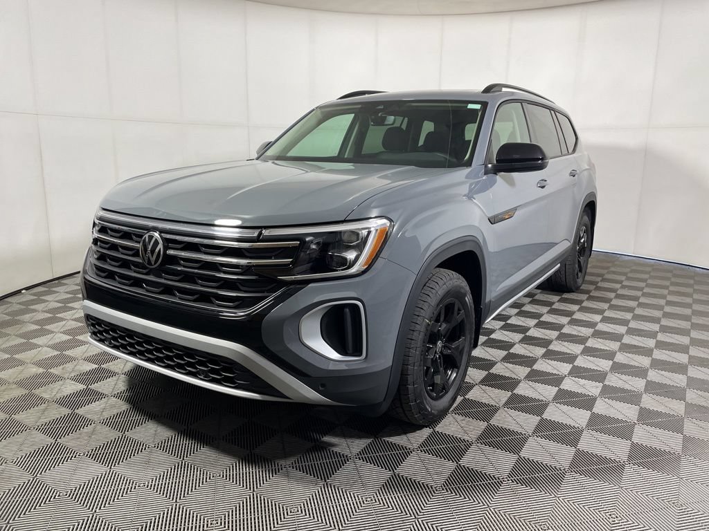 New 2026 Volkswagen Atlas Peak Edition AWD/4WD image 4