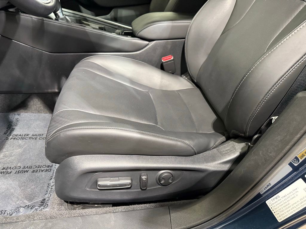 Used 2024 Honda Accord Touring image 13